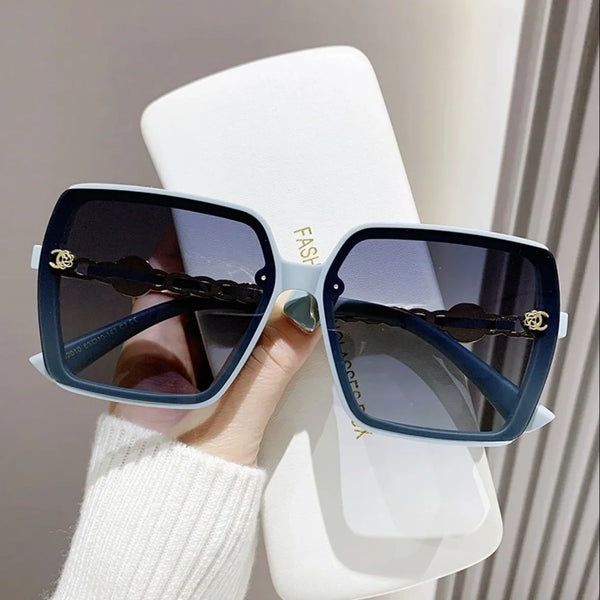 2025 new style small fragrance style light luxury fashionable sunglasses for women(DS-2010)