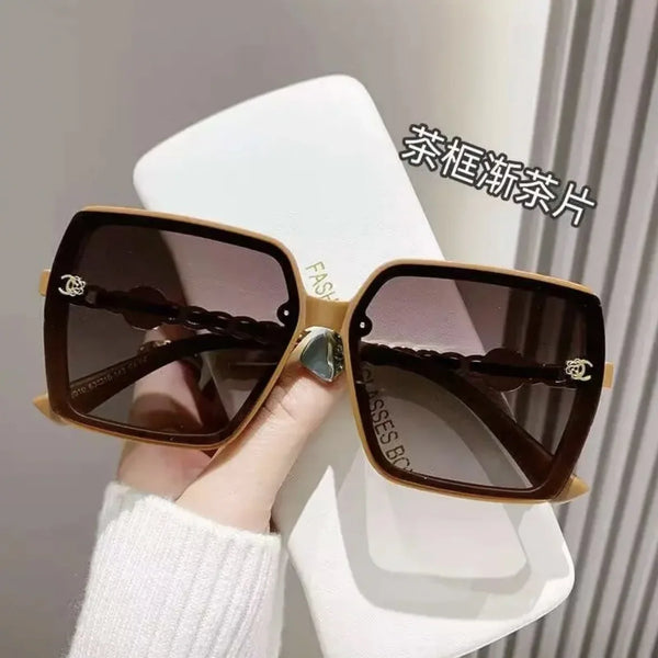 2025 new style small fragrance style light luxury fashionable sunglasses for women(DS-2010)