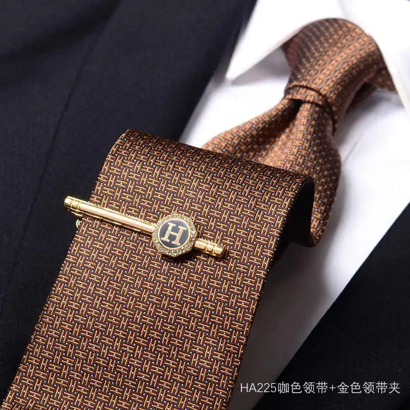 High Quality Red and Blue 8CM Wide Edition Men's Fashionable Business Banquet Shirt Accessories Handcrafted Tie and Tie Clip