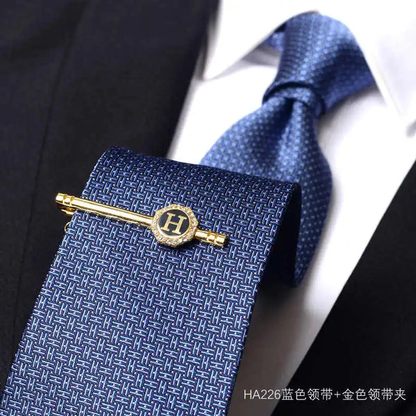 High Quality Red and Blue 8CM Wide Edition Men's Fashionable Business Banquet Shirt Accessories Handcrafted Tie and Tie Clip